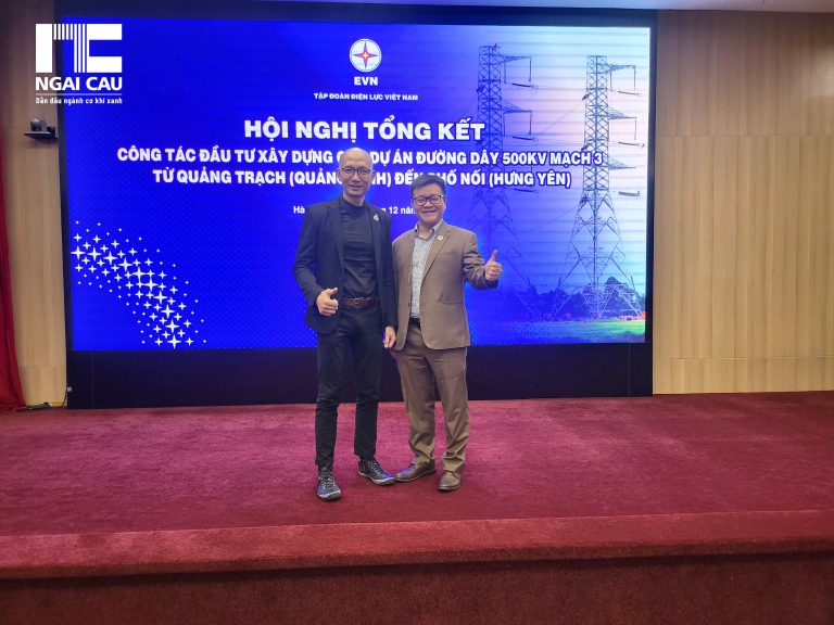 TỔNG KẾT CÔNG TÁC ĐẦU TƯ XÂY DỰNG DỰ ÁN ĐƯỜNG DÂY 500KV MẠCH 3: BIỂU TƯỢNG QUYẾT TÂM VÀ ĐOÀN KẾT
